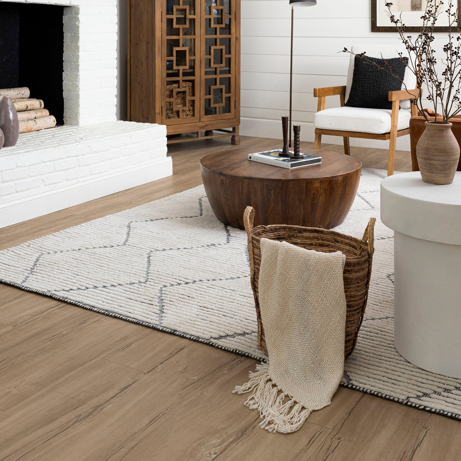 Sirocco Beni Black/White by Drew & Jonathan